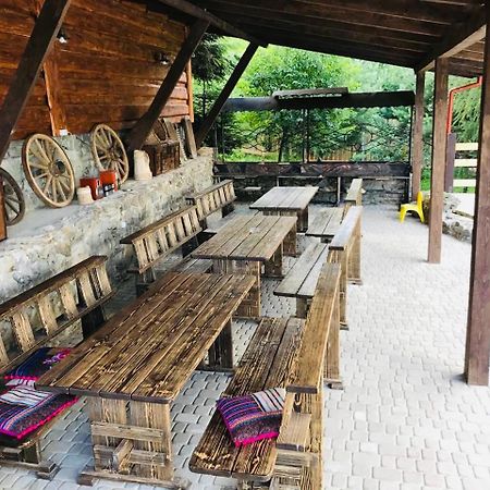 Рандеву Hotel Szlavszke Kültér fotó